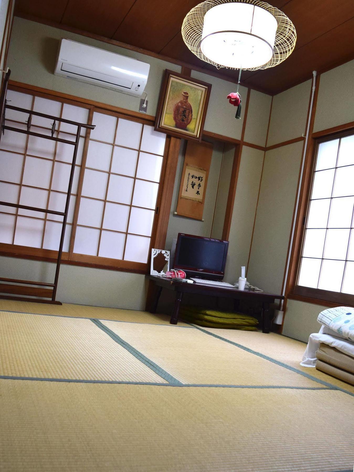 Отель Yamabe Tenri Экстерьер фото